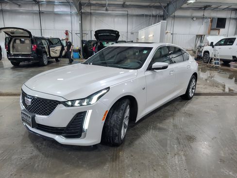 Used 2022 Cadillac CT5 Premium Luxury w/ Parking Package AWD/4WD image 6