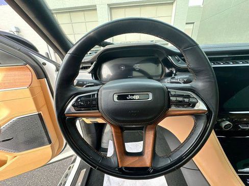 Certified 2023 Jeep Grand Cherokee L Summit image 16