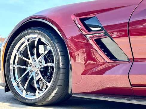 Used 2019 Chevrolet Corvette Grand Sport RWD image 5
