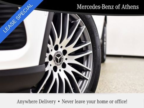 New 2026 Mercedes-Benz GLC 300 image 9