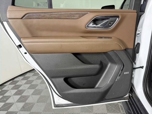 Used 2023 Chevrolet Tahoe High Country image 44