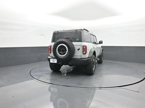Certified 2023 Ford Bronco Outer Banks w/ Sasquatch Package AWD/4WD image 7