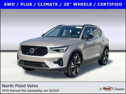 Used 2023 Volvo XC40 B5 Plus w/ Climate Package