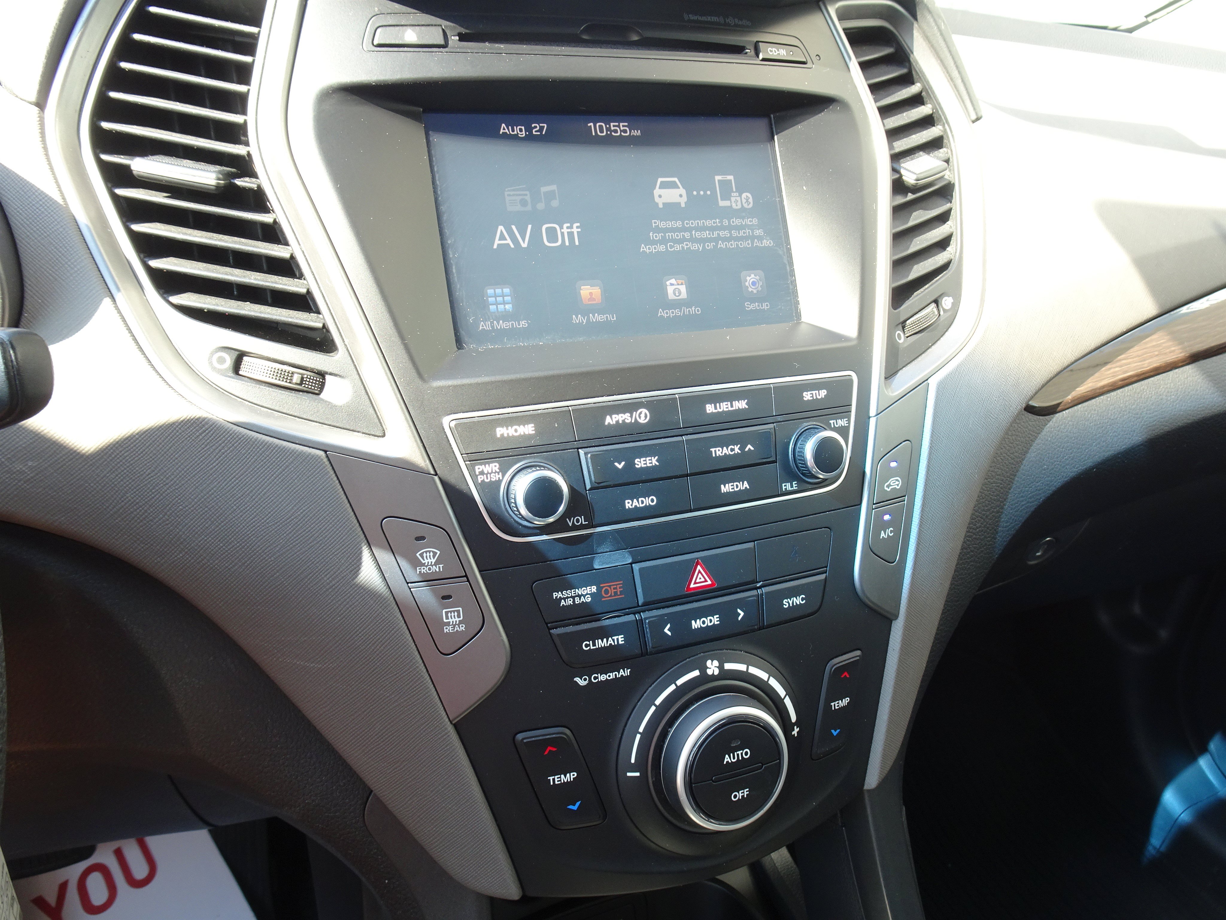 Used 2017 Hyundai Santa Fe Sport AWD/4WD image 18