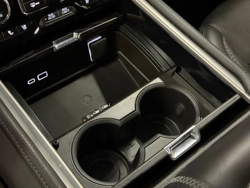 Certified 2023 GMC Yukon Denali image 40