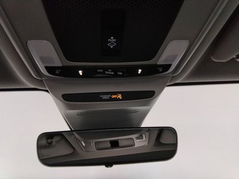 Used 2023 Honda HR-V EX-L image 24