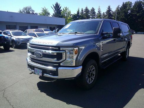 Used 2022 Ford F250 XLT AWD/4WD image 1