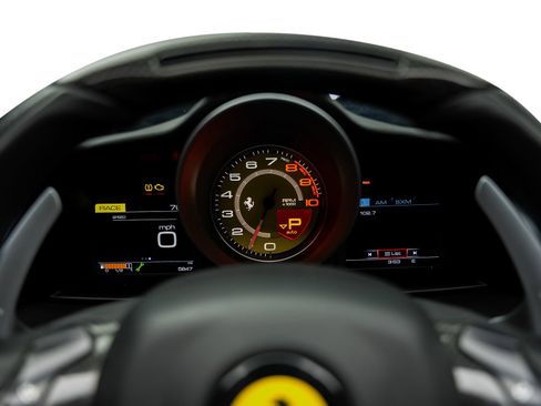 Used 2018 Ferrari 488 Spider RWD image 42