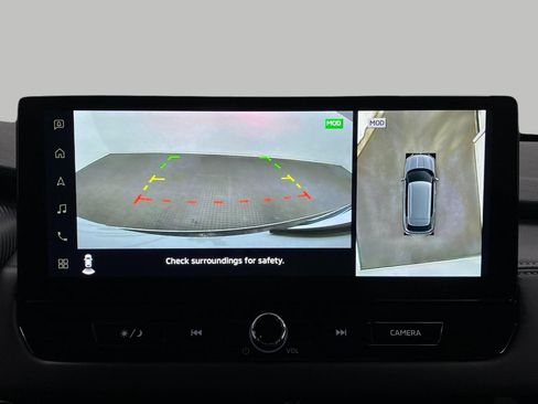 New 2025 Mitsubishi Outlander SE image 23