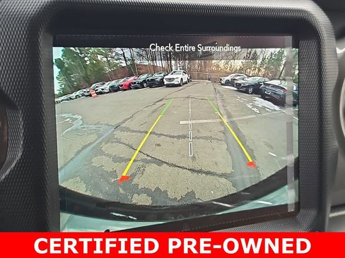 Used 2022 Jeep Wrangler Unlimited Sahara w/ Cold Weather Group image 24