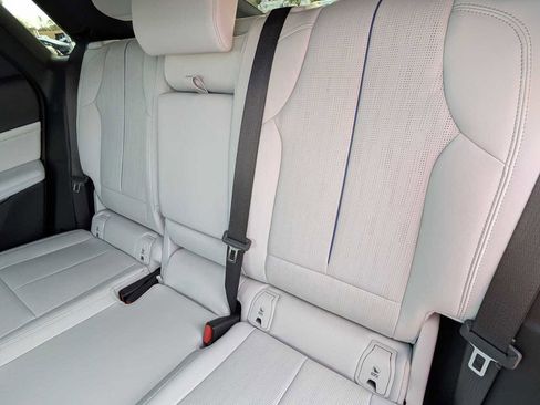 Used 2024 Cadillac Lyriq Sport image 27