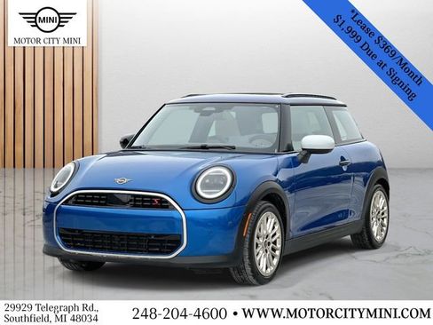 Certified 2025 MINI Cooper S image 8