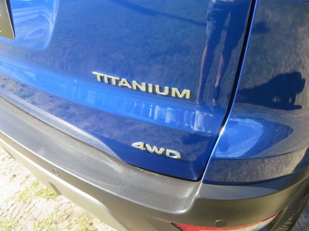Used 2019 Ford EcoSport Titanium AWD/4WD image 9