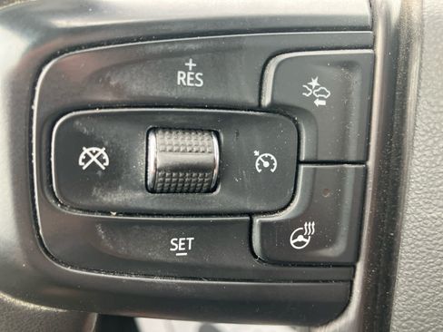 Used 2024 GMC Sierra 2500 AT4 w/ Technology Package AWD/4WD image 21