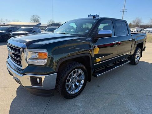 Used 2014 GMC Sierra 1500 SLT w/ SLT Crew Cab Value Package image 3
