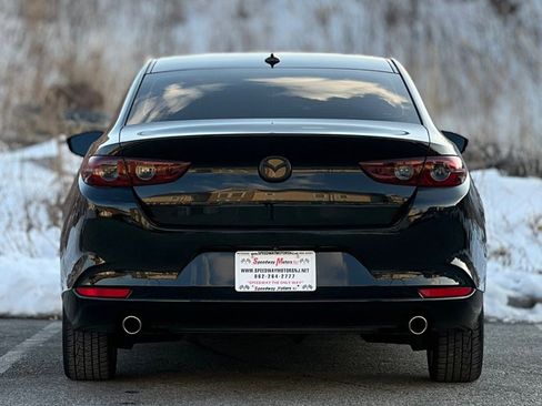 Used 2020 MAZDA MAZDA3 AWD Sedan w/ Preferred Package image 7