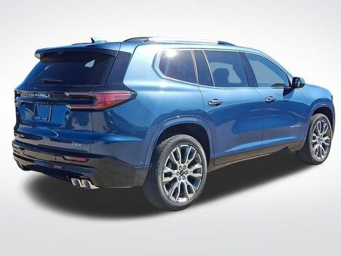 New 2026 GMC Acadia Denali Ultimate w/ LPO, Floor Liner Package image 7