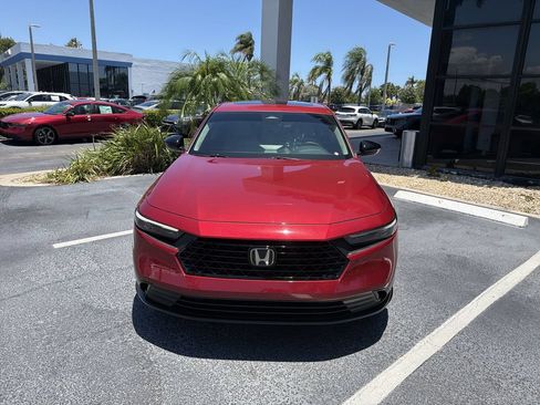 Used 2025 Honda Accord SE image 3