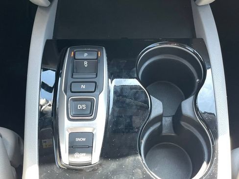 Used 2021 Honda Pilot Touring image 19