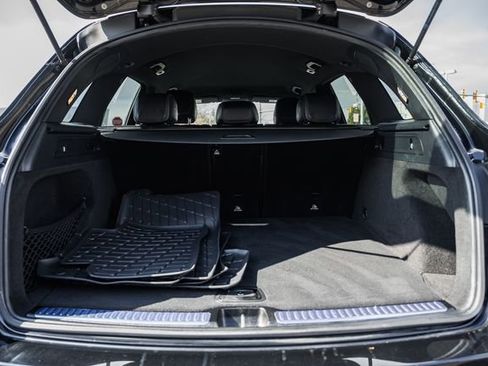 Used 2022 Mercedes-Benz GLC 300 4MATIC image 10