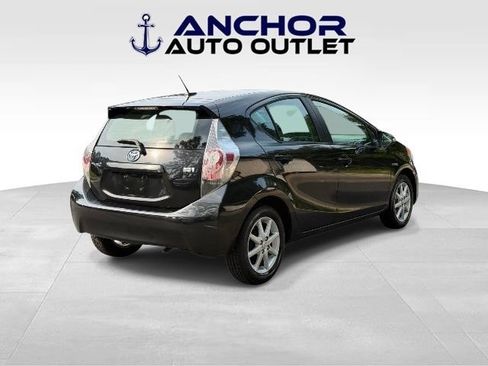 Used 2014 Toyota Prius C Three FWD image 8