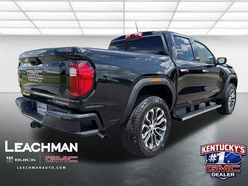 New 2026 GMC Canyon Denali AWD/4WD image 3