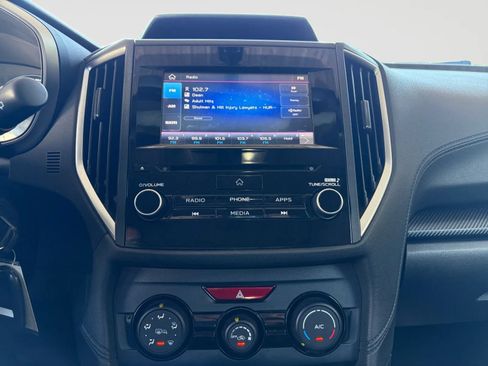 Used 2019 Subaru Crosstrek 2.0i Premium AWD/4WD image 23