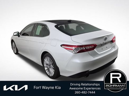 Used 2019 Toyota Camry XLE w/ Driver Assist Package FWD image 10