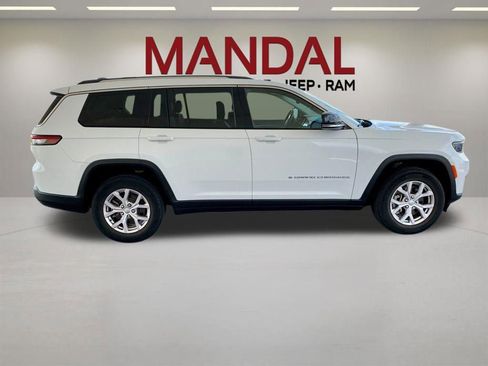 Used 2022 Jeep Grand Cherokee L Limited AWD/4WD image 6