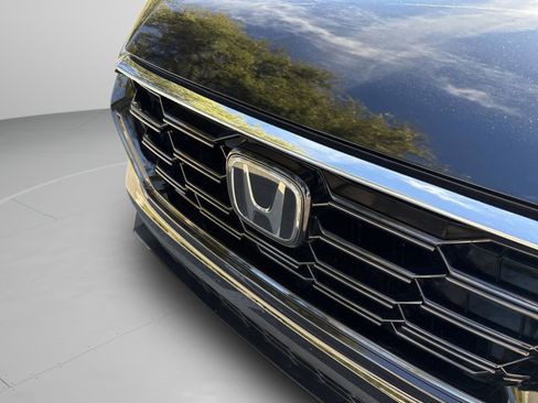 Certified 2023 Honda CR-V EX image 30