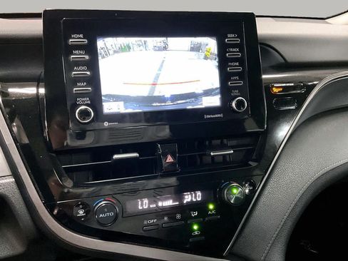 Used 2023 Toyota Camry SE w/ Cold Weather Package AWD/4WD image 27