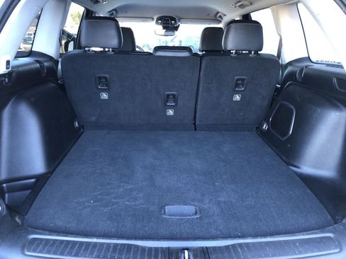 Certified 2022 Jeep Grand Cherokee Limited w/ Trailer Tow Prep Group (B) image 24