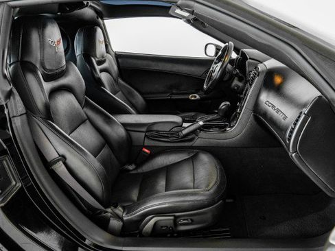 Used 2013 Chevrolet Corvette Grand Sport w/ 3LT Preferred Equipment Group RWD image 31
