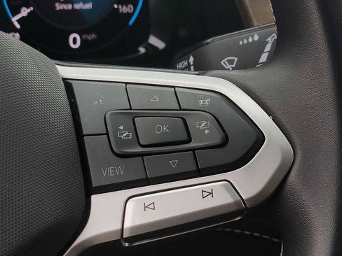 Used 2024 Volkswagen Atlas SE image 22