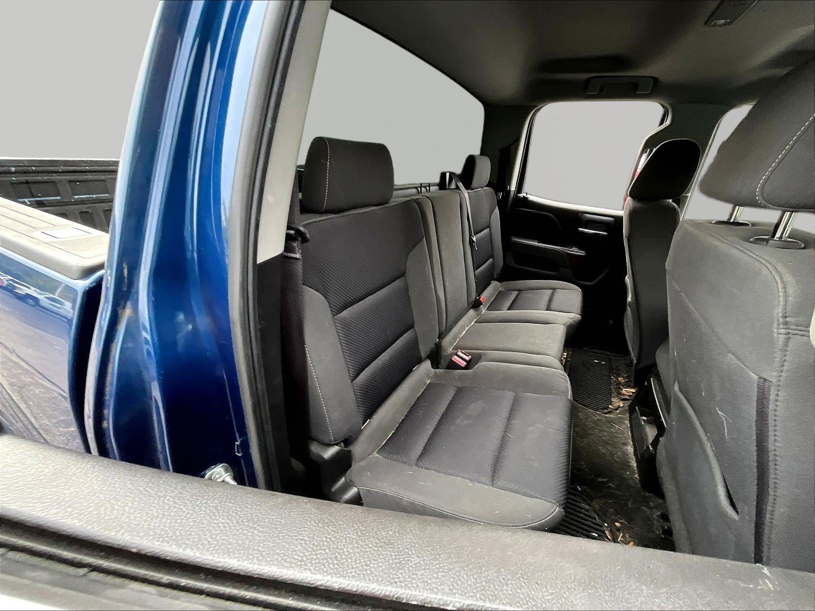 Used 2017 GMC Sierra 1500 SLE w/ SLE Value Package AWD/4WD image 25