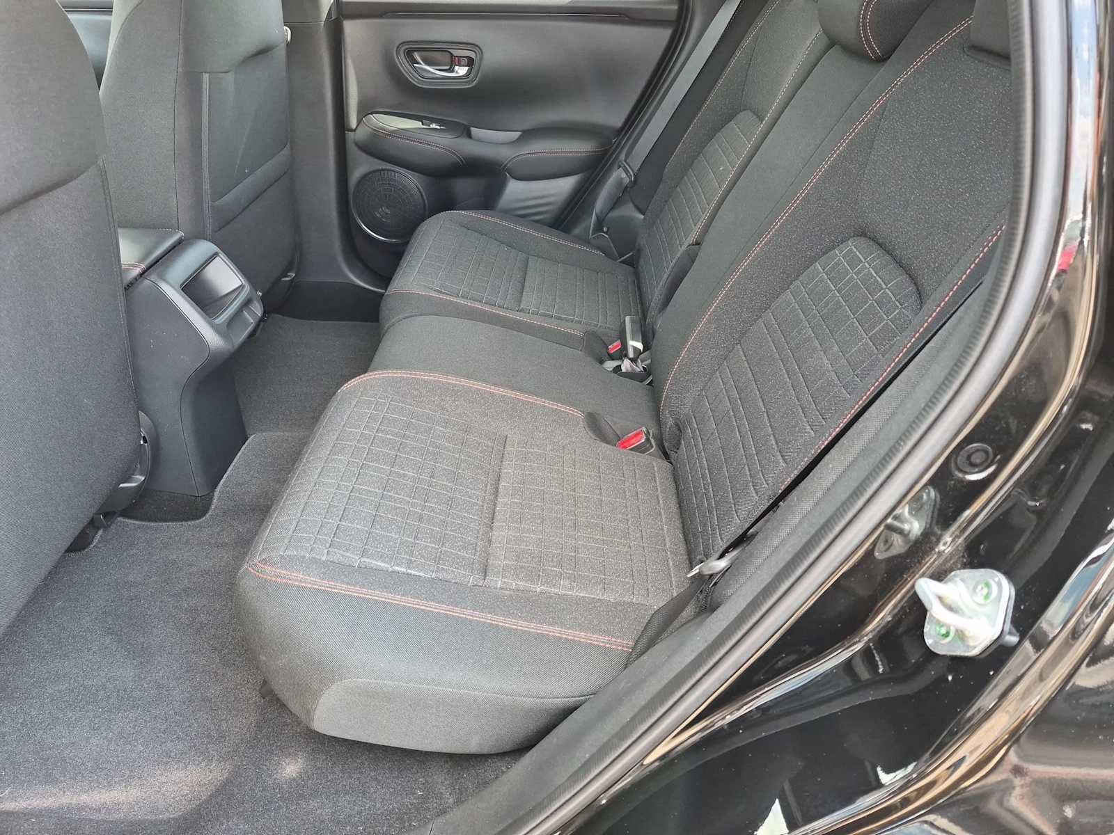 Certified 2025 Honda HR-V Sport image 17