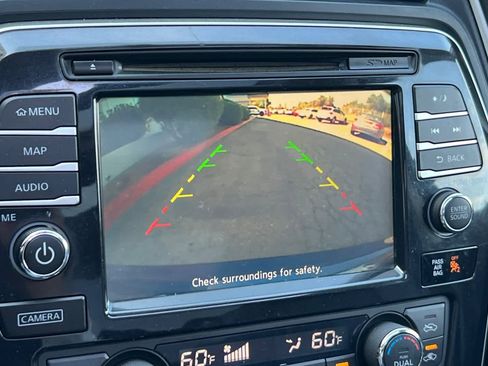 Used 2018 Nissan Maxima 3.5 SL FWD image 19