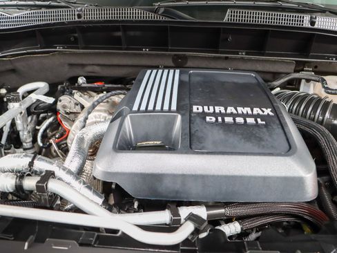 Used 2024 GMC Sierra 1500 AT4 w/ Technology Package image 34