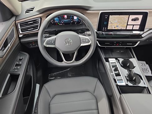 New 2026 Volkswagen Atlas SEL AWD/4WD image 10