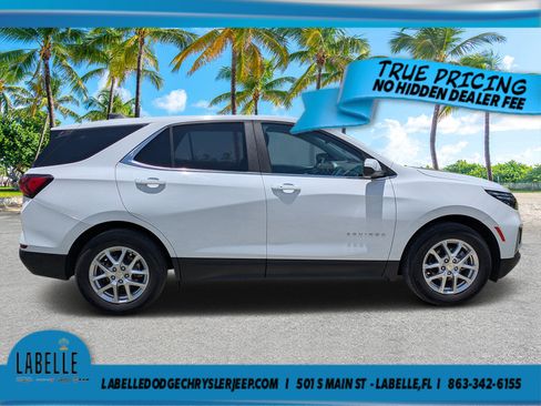 Used 2022 Chevrolet Equinox LT FWD image 2