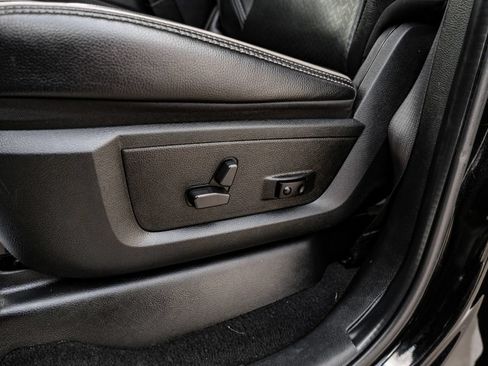 Used 2022 RAM 3500 Laramie AWD/4WD image 15