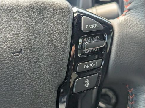 Used 2023 Nissan Frontier PRO-4X w/ Pro-4X Premium Package AWD/4WD image 20