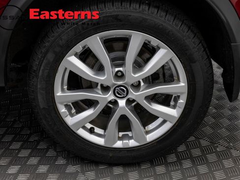 Used 2020 Nissan Rogue Sport S w/ Appearance Package FWD image 31