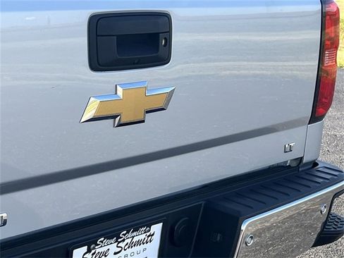 Certified 2018 Chevrolet Silverado 1500 LT w/ LT Convenience Package image 27