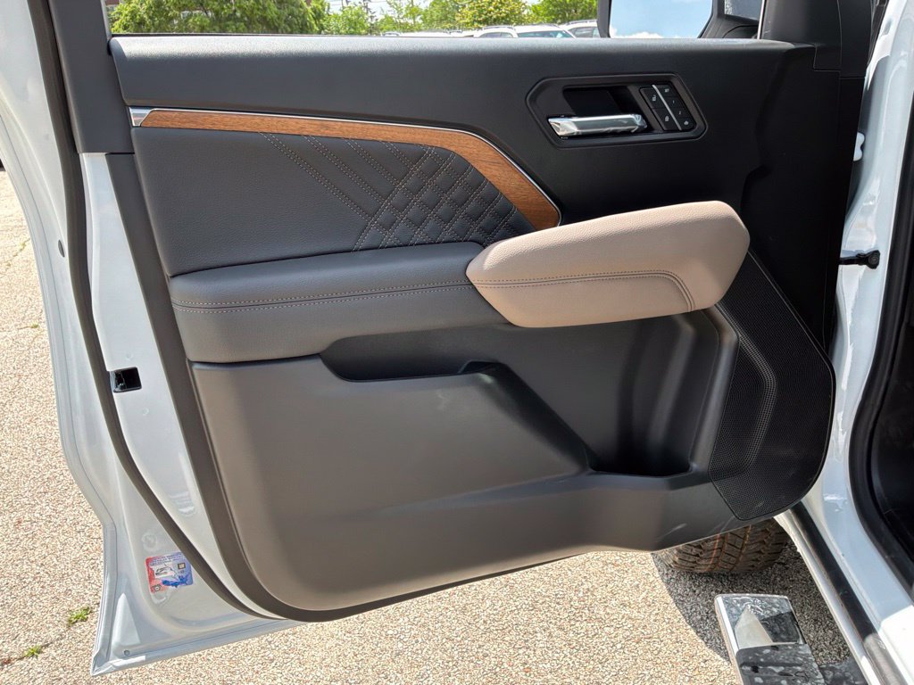 New 2026 GMC Canyon Denali AWD/4WD image 15