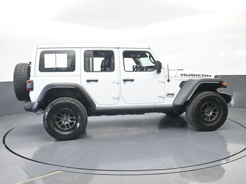 Used 2022 Jeep Wrangler Unlimited Rubicon w/ Xtreme Recon 35" Tire Package AWD/4WD image 7