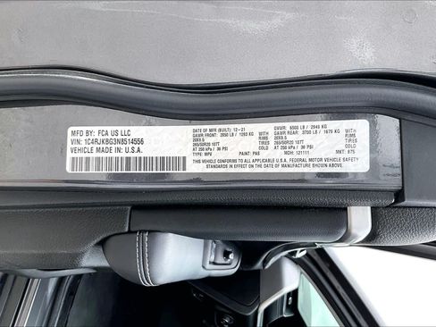 Used 2022 Jeep Grand Cherokee L Limited AWD/4WD image 37