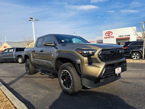 New 2026 Toyota Tacoma TRD Off-Road image 4