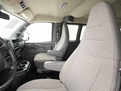 Used 2024 Chevrolet Express 3500 LT w/ LT Preferred Equipment Group image 9