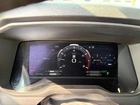 Used 2024 Toyota Tundra Limited image 17